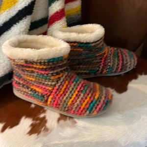 Minnetonka booties SZ .8-9